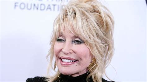 what is the latest news about dolly parton